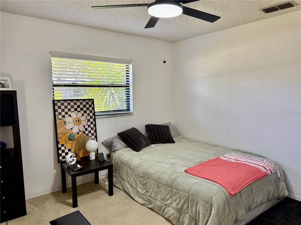 For Sale: $348,000 (3 beds, 2 baths, 1533 Square Feet)