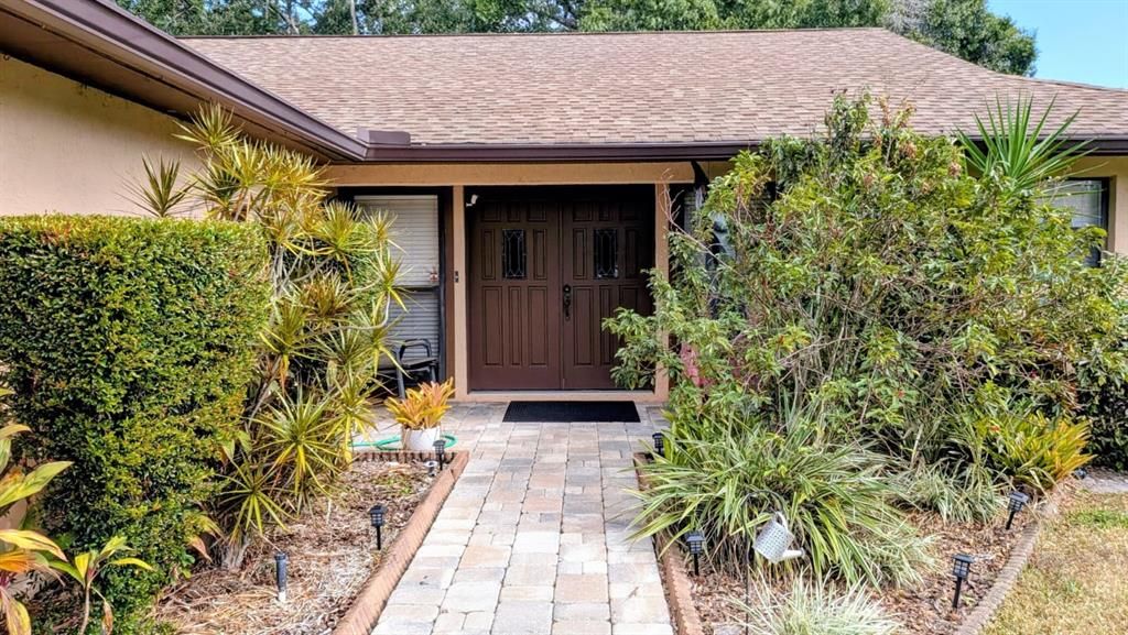 For Sale: $348,000 (3 beds, 2 baths, 1533 Square Feet)