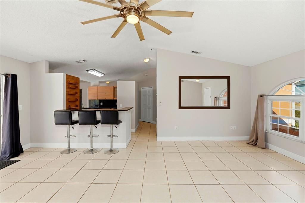 For Sale: $340,000 (4 beds, 2 baths, 1731 Square Feet)