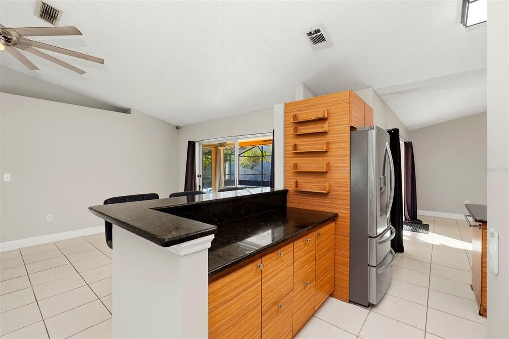 For Sale: $340,000 (4 beds, 2 baths, 1731 Square Feet)