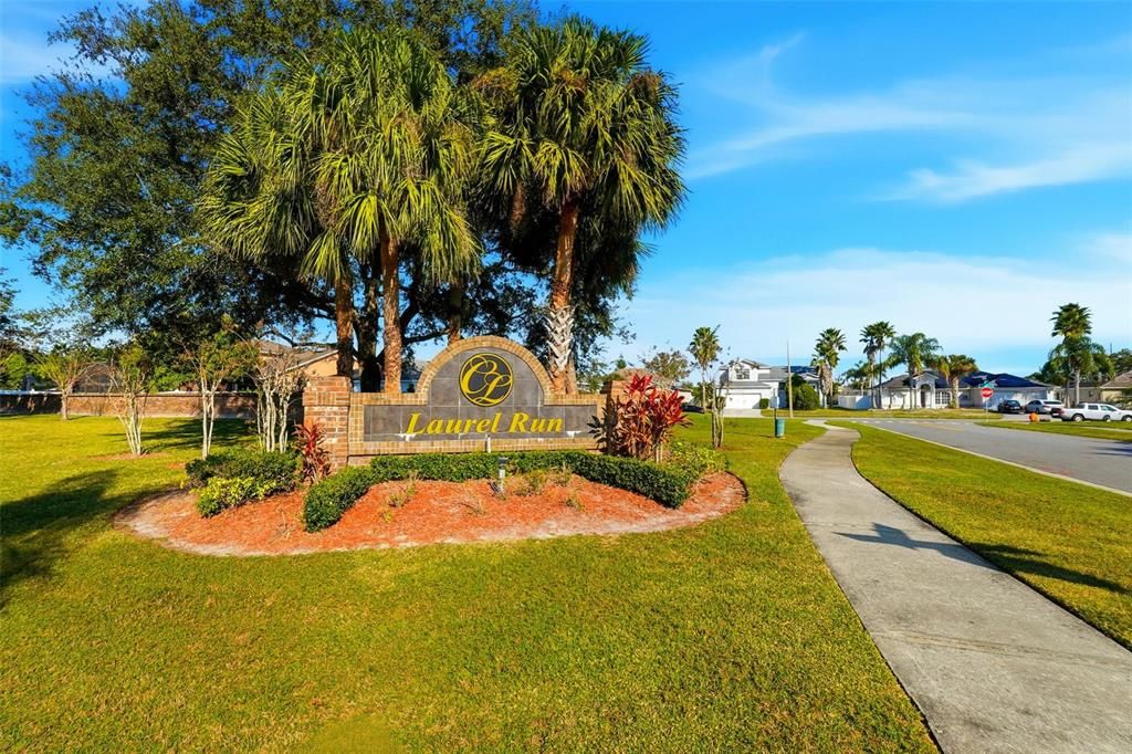 For Sale: $340,000 (4 beds, 2 baths, 1731 Square Feet)