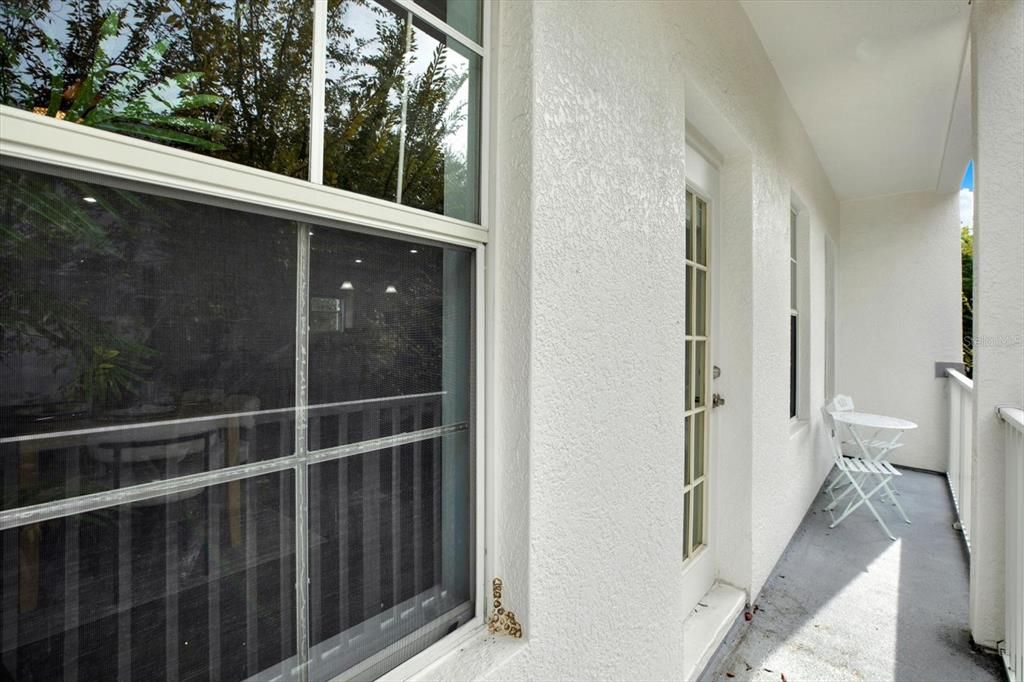 出租: $3,000 (3 贝兹, 3 浴室, 1913 平方英尺)