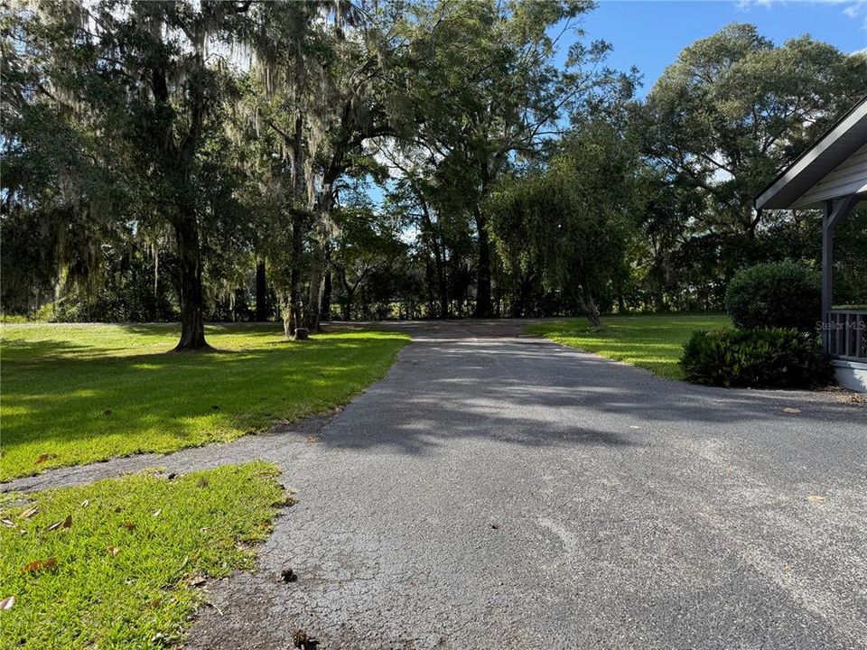 Active With Contract: $315,000 (3 beds, 2 baths, 1779 Square Feet)