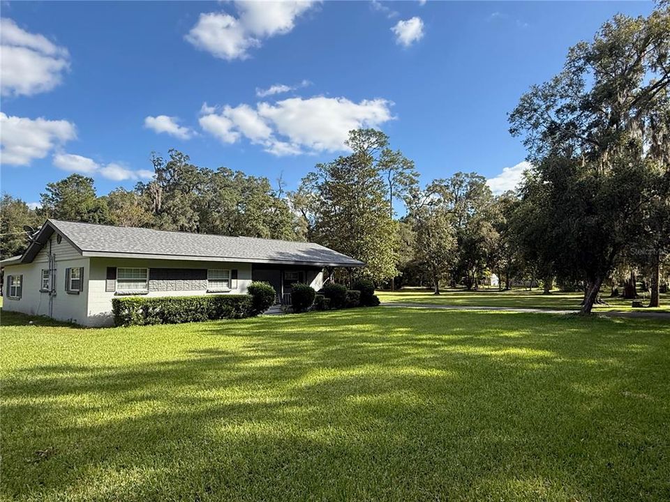 Active With Contract: $315,000 (3 beds, 2 baths, 1779 Square Feet)