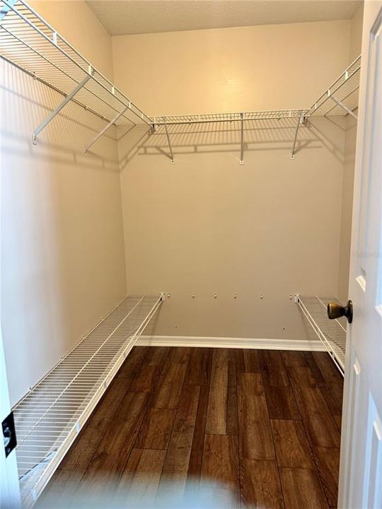 For Sale: $240,000 (2 beds, 2 baths, 1474 Square Feet)