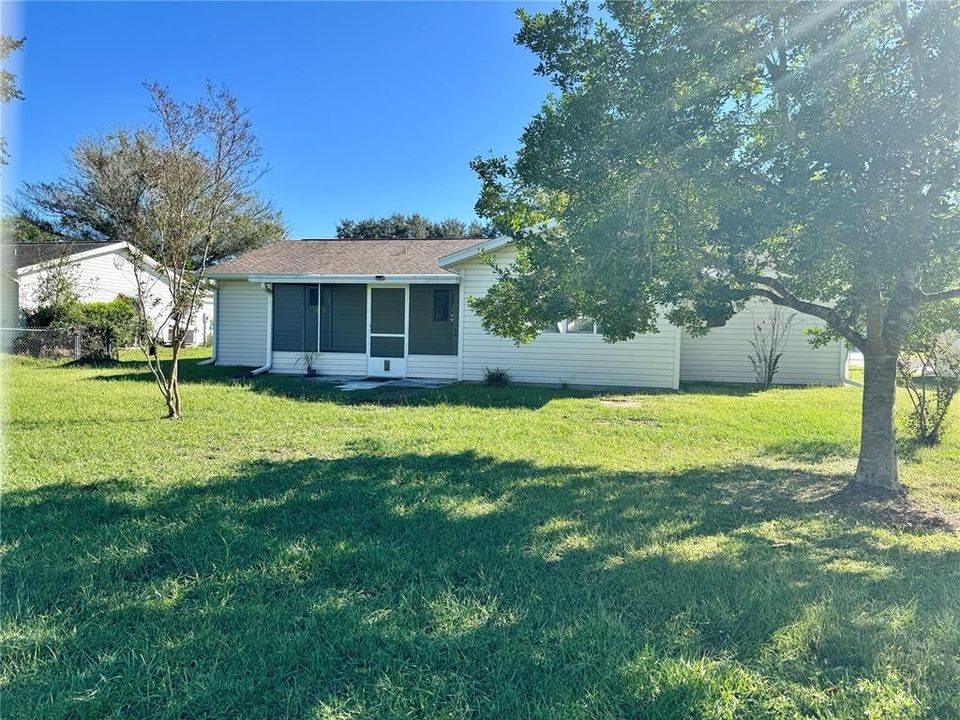 For Sale: $240,000 (2 beds, 2 baths, 1474 Square Feet)