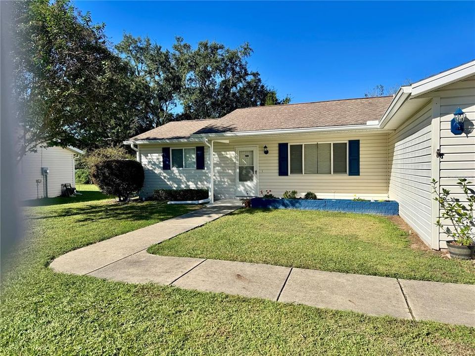 For Sale: $240,000 (2 beds, 2 baths, 1474 Square Feet)