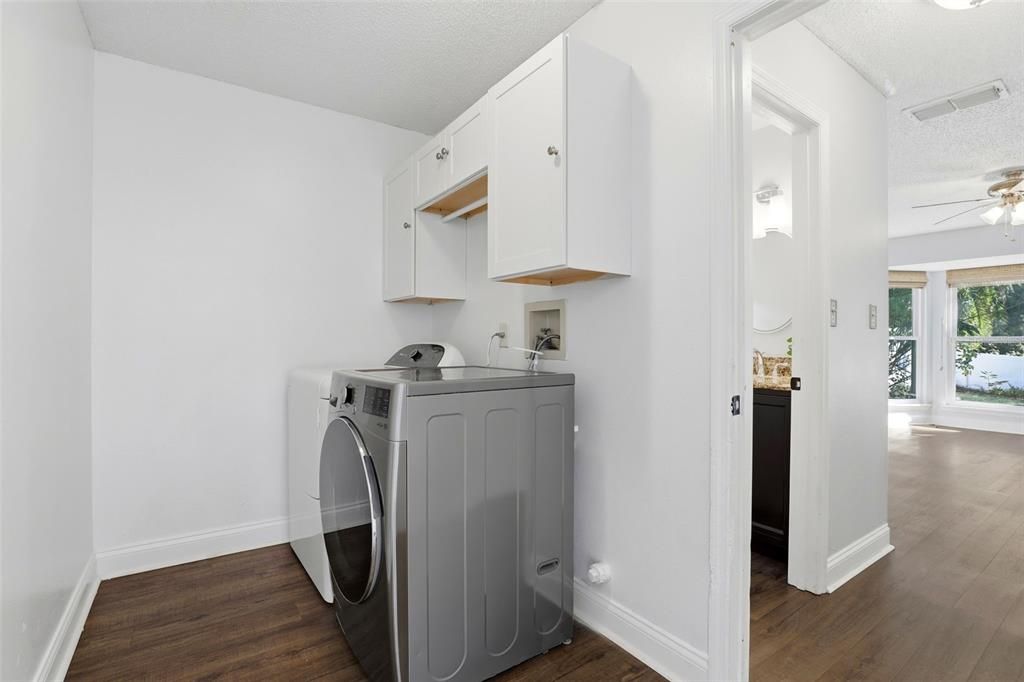 合同活跃: $440,000 (3 贝兹, 2 浴室, 1650 平方英尺)