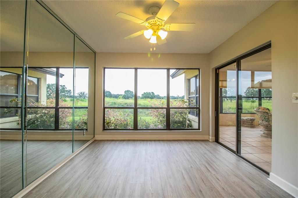 For Rent: $1,850 (3 beds, 3 baths, 1819 Square Feet)