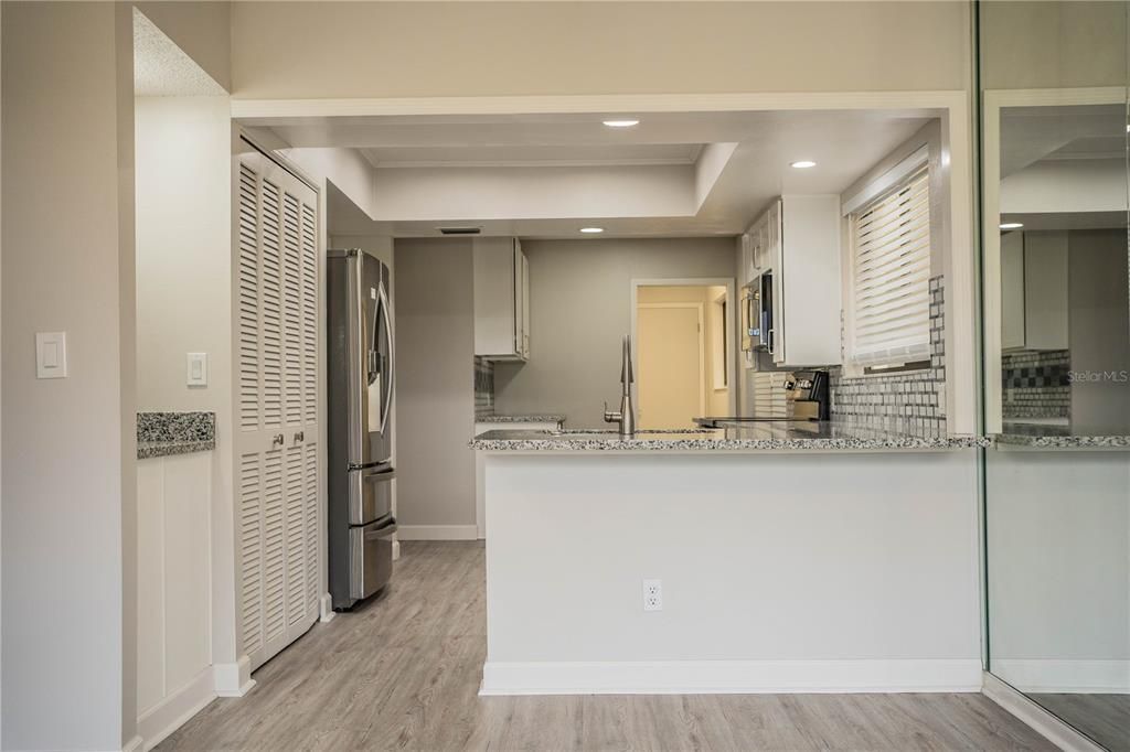 For Rent: $1,850 (3 beds, 3 baths, 1819 Square Feet)