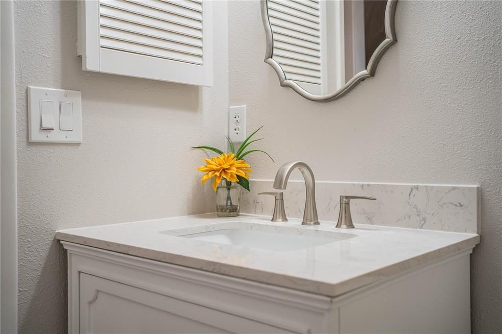 For Rent: $1,850 (3 beds, 3 baths, 1819 Square Feet)