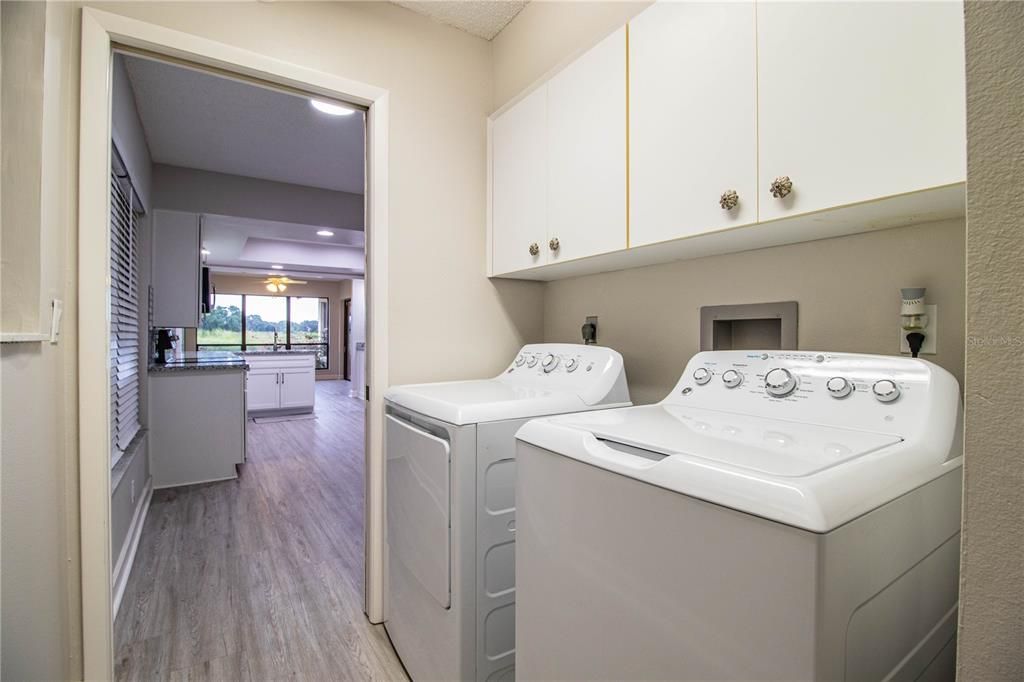 For Rent: $1,850 (3 beds, 3 baths, 1819 Square Feet)