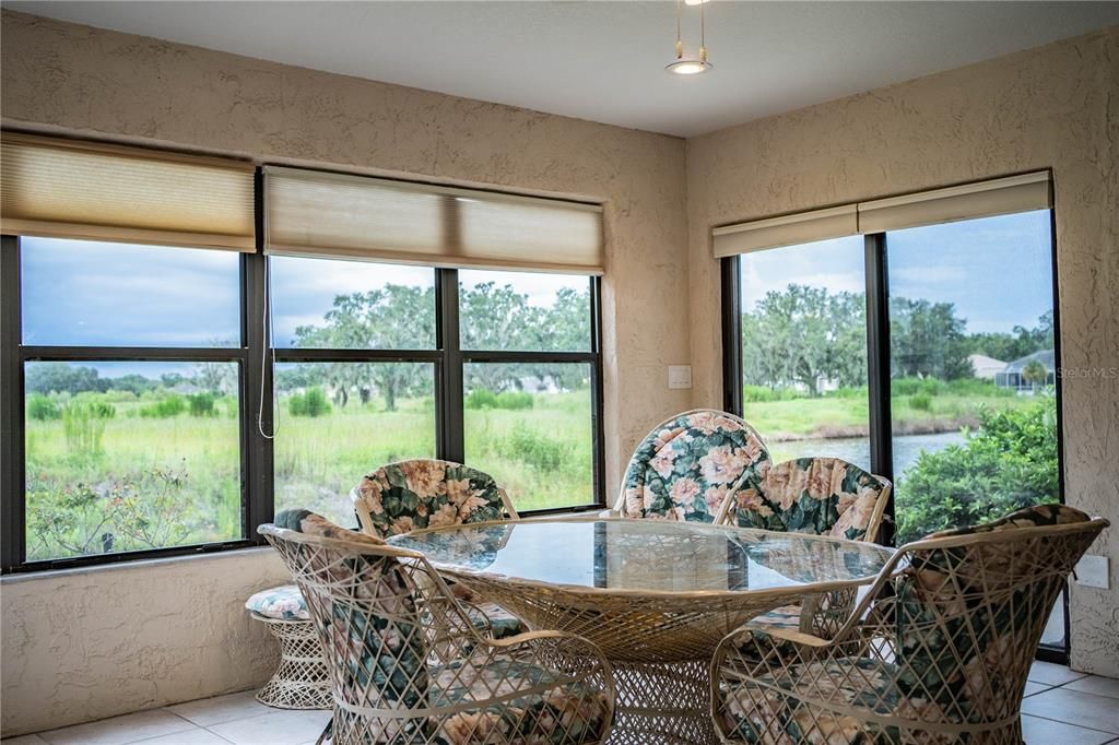 For Rent: $1,850 (3 beds, 3 baths, 1819 Square Feet)