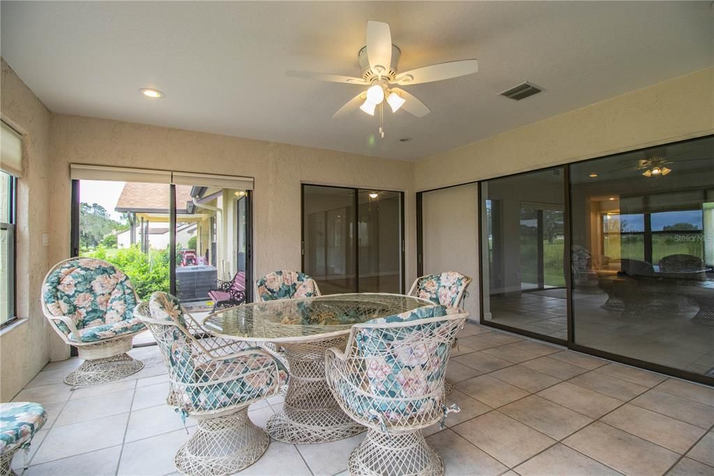 For Rent: $1,850 (3 beds, 3 baths, 1819 Square Feet)