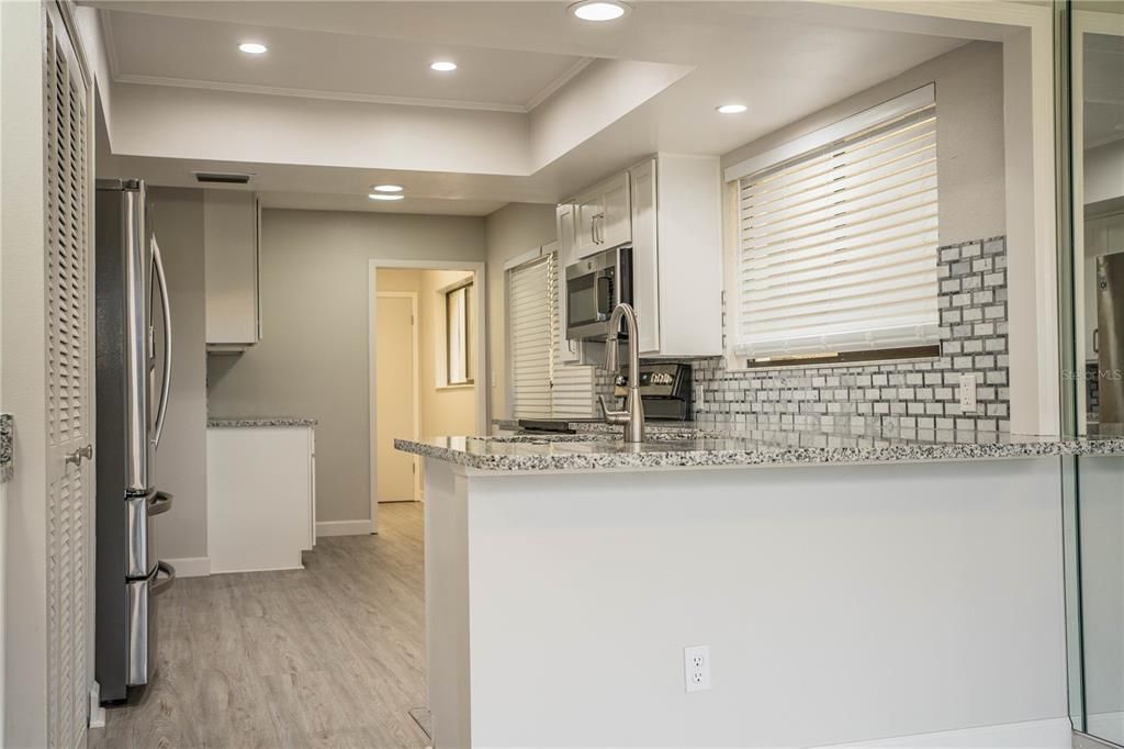 For Rent: $1,850 (3 beds, 3 baths, 1819 Square Feet)