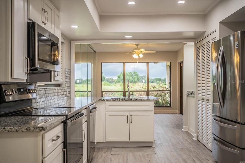 For Rent: $1,850 (3 beds, 3 baths, 1819 Square Feet)