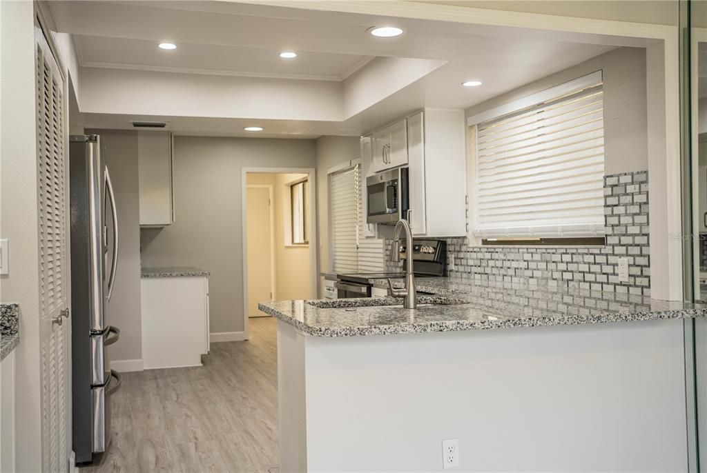 For Rent: $1,850 (3 beds, 3 baths, 1819 Square Feet)