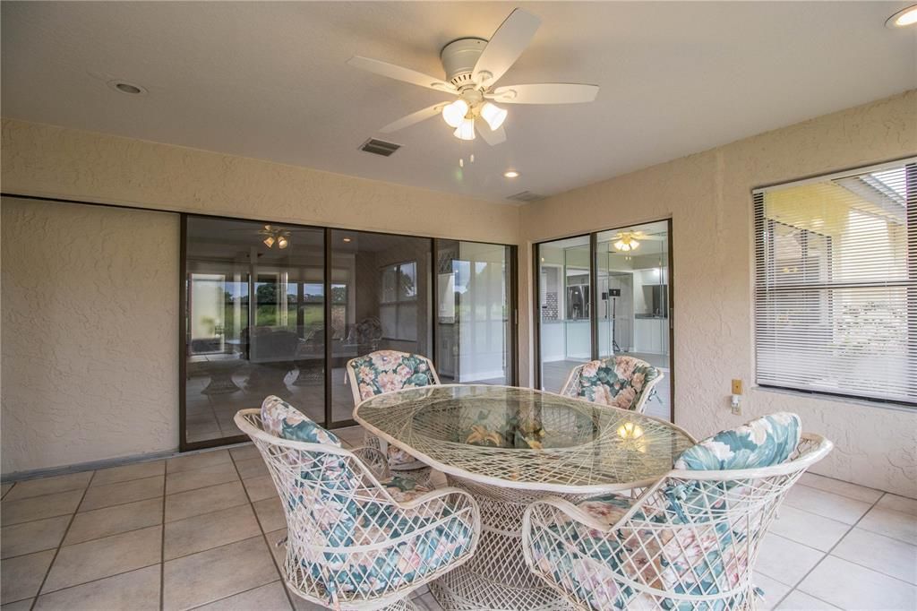 For Rent: $1,850 (3 beds, 3 baths, 1819 Square Feet)