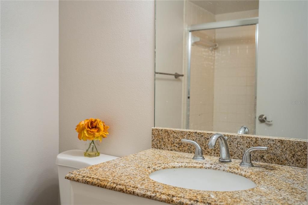 For Rent: $1,850 (3 beds, 3 baths, 1819 Square Feet)