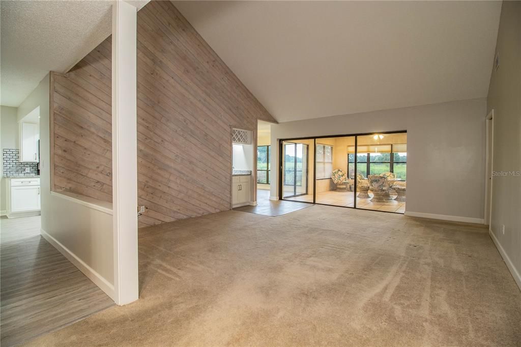 For Rent: $1,850 (3 beds, 3 baths, 1819 Square Feet)