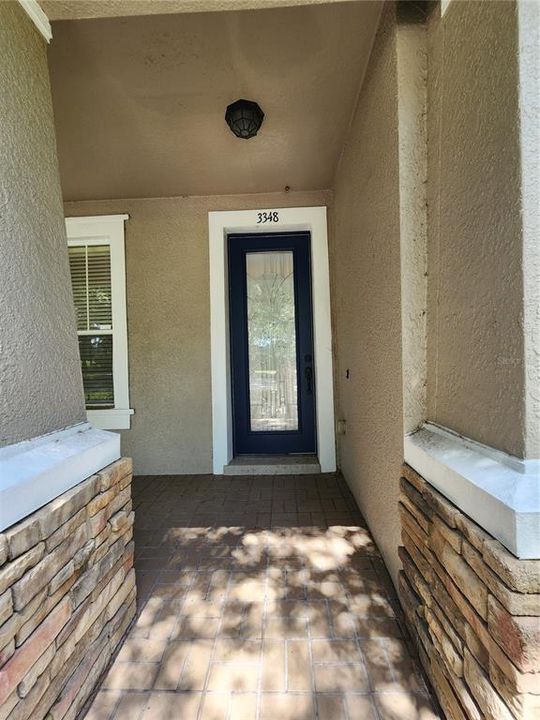 For Rent: $2,975 (4 beds, 2 baths, 2742 Square Feet)