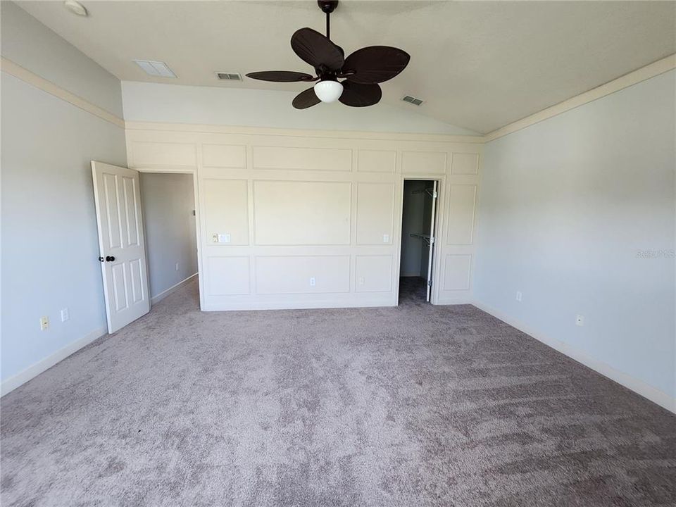For Rent: $2,975 (4 beds, 2 baths, 2742 Square Feet)