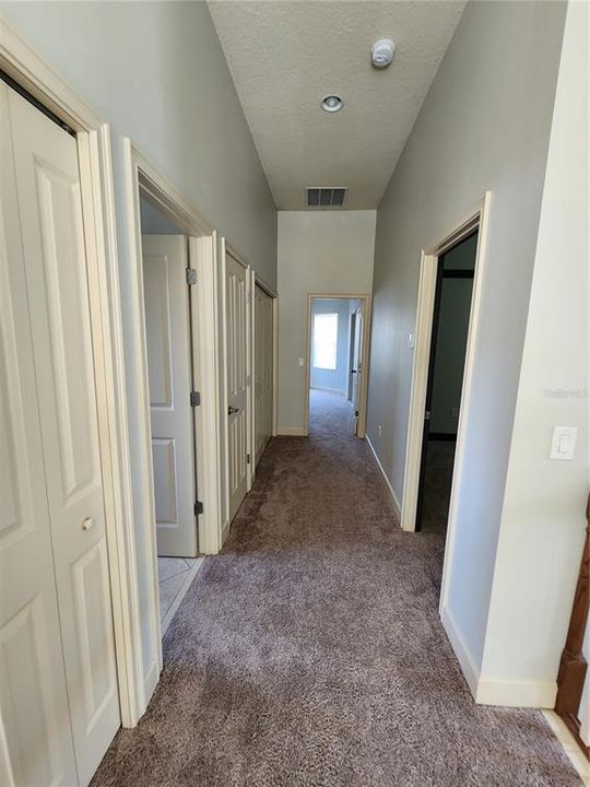 For Rent: $2,975 (4 beds, 2 baths, 2742 Square Feet)