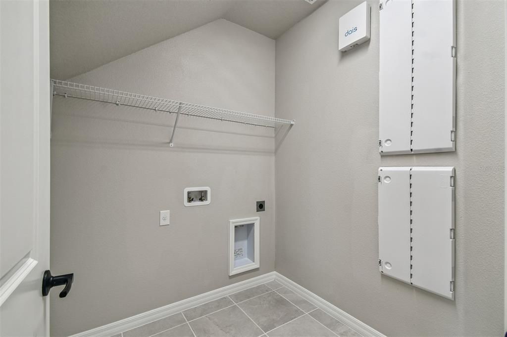 На продажу: $519,990 (3 спален, 2 ванн, 1626 Квадратных фут)