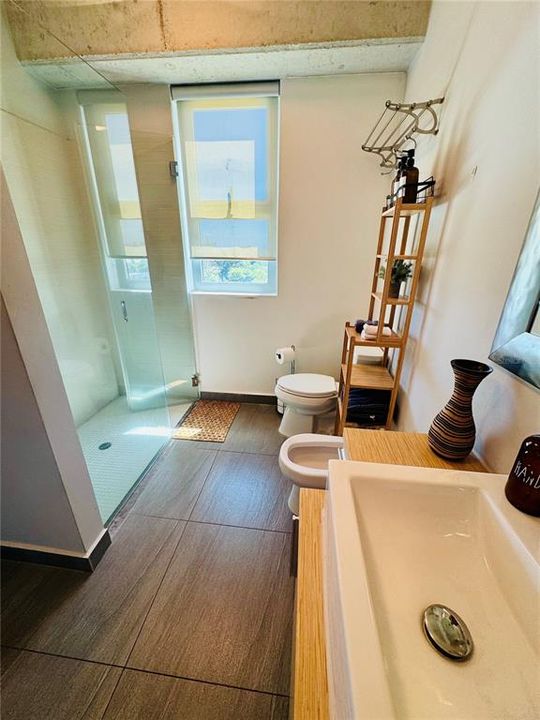 На продажу: $789,000 (1 спален, 2 ванн, 1200 Квадратных фут)