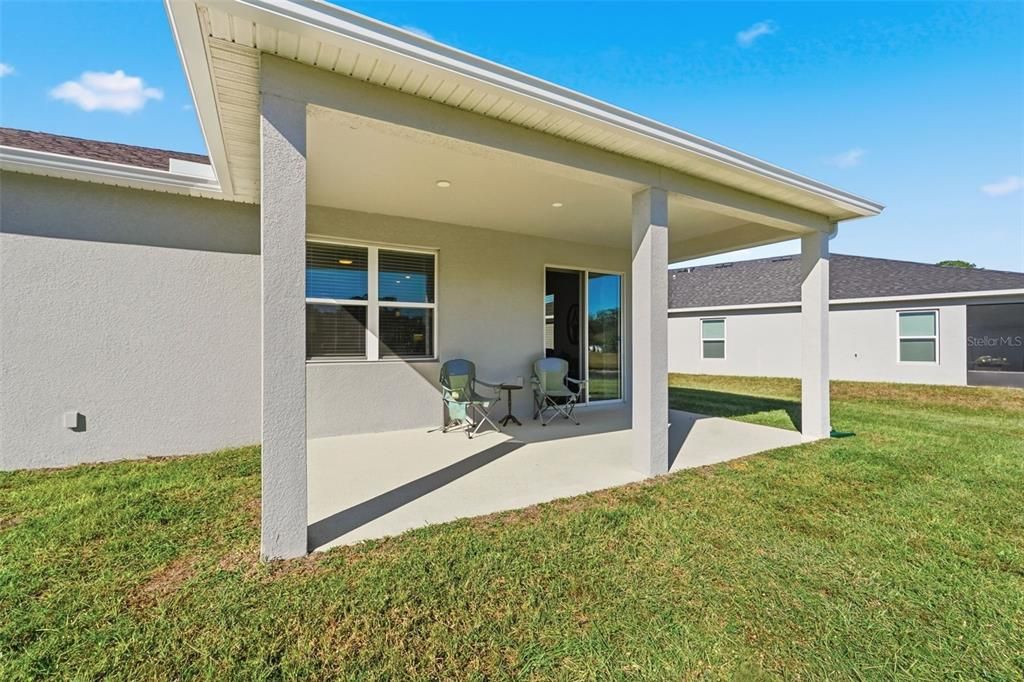 合同活跃: $279,000 (3 贝兹, 2 浴室, 1546 平方英尺)