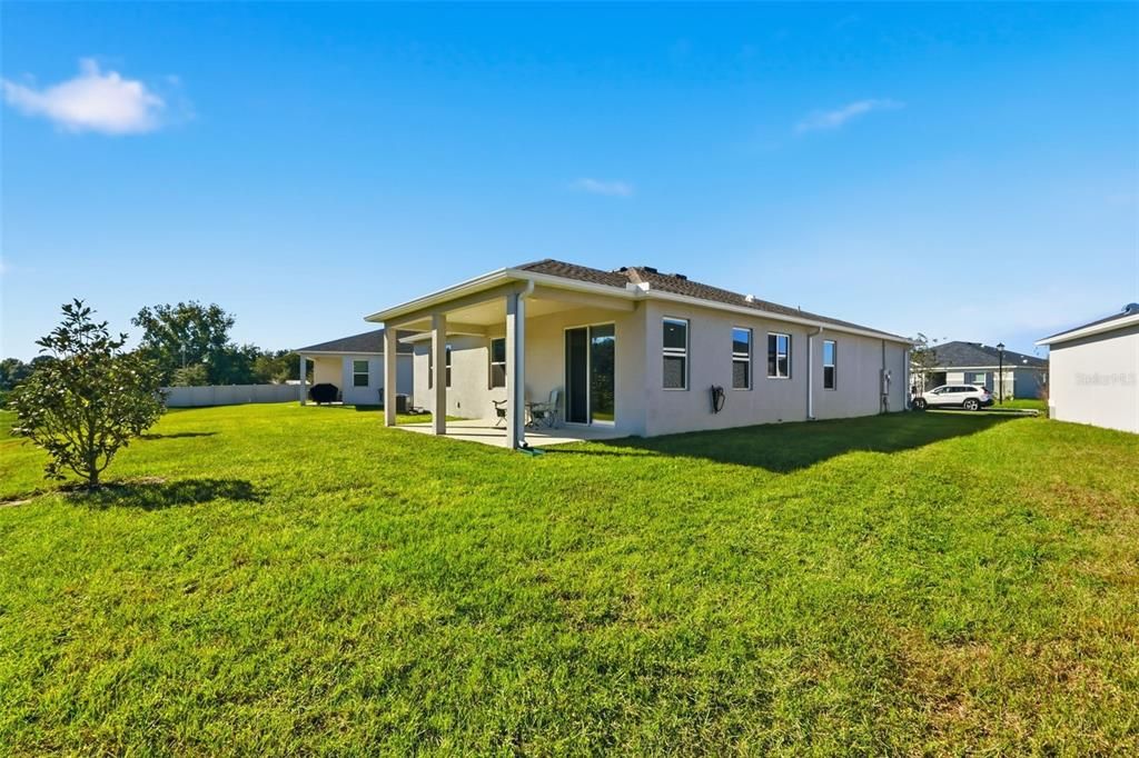 合同活跃: $279,000 (3 贝兹, 2 浴室, 1546 平方英尺)