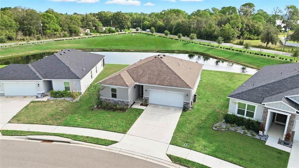 合同活跃: $279,000 (3 贝兹, 2 浴室, 1546 平方英尺)