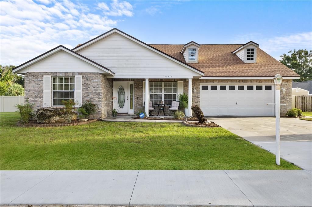 待售: $349,000 (3 贝兹, 2 浴室, 1705 平方英尺)