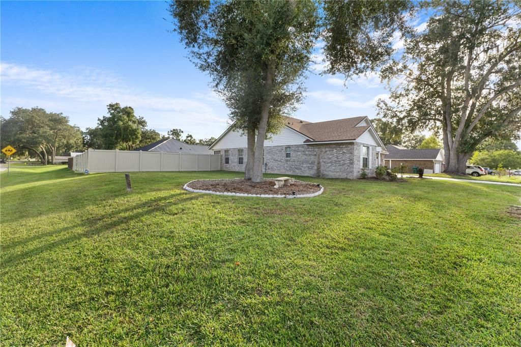 待售: $349,000 (3 贝兹, 2 浴室, 1705 平方英尺)