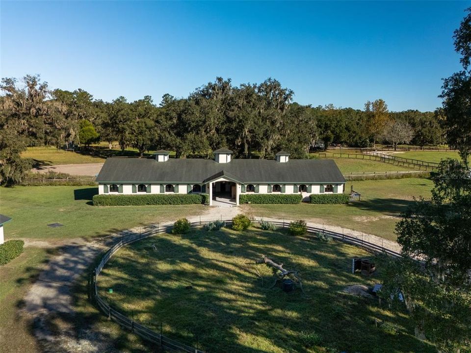 En Venta: $2,755,000 (3 camas, 3 baños, 4024 Pies cuadrados)