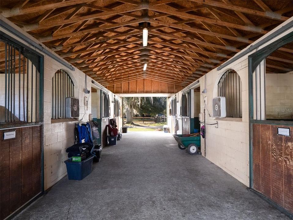 For Sale: $2,755,000 (3 beds, 3 baths, 4024 Square Feet)