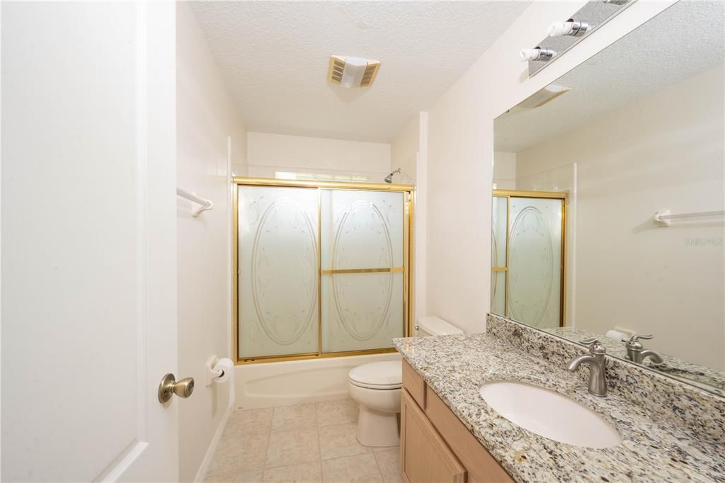 For Sale: $420,000 (3 beds, 2 baths, 1634 Square Feet)