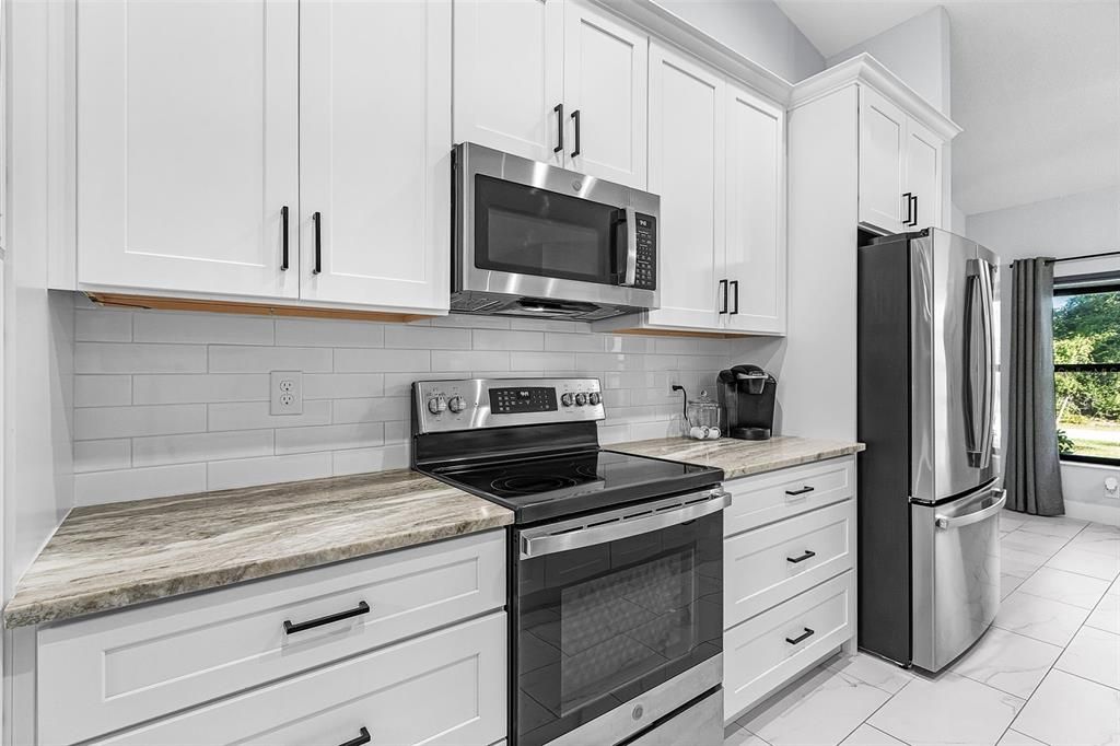 For Sale: $499,000 (3 beds, 2 baths, 1476 Square Feet)