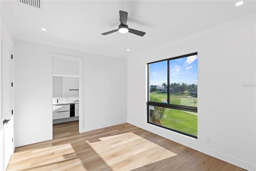 На продажу: $485,000 (3 спален, 2 ванн, 1500 Квадратных фут)