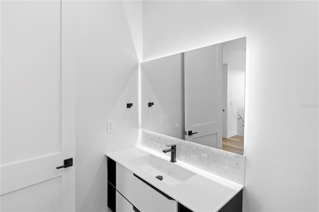 На продажу: $485,000 (3 спален, 2 ванн, 1500 Квадратных фут)