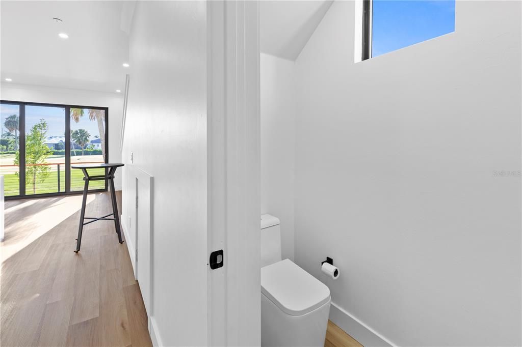 На продажу: $485,000 (3 спален, 2 ванн, 1500 Квадратных фут)