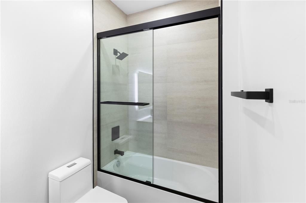 На продажу: $485,000 (3 спален, 2 ванн, 1500 Квадратных фут)