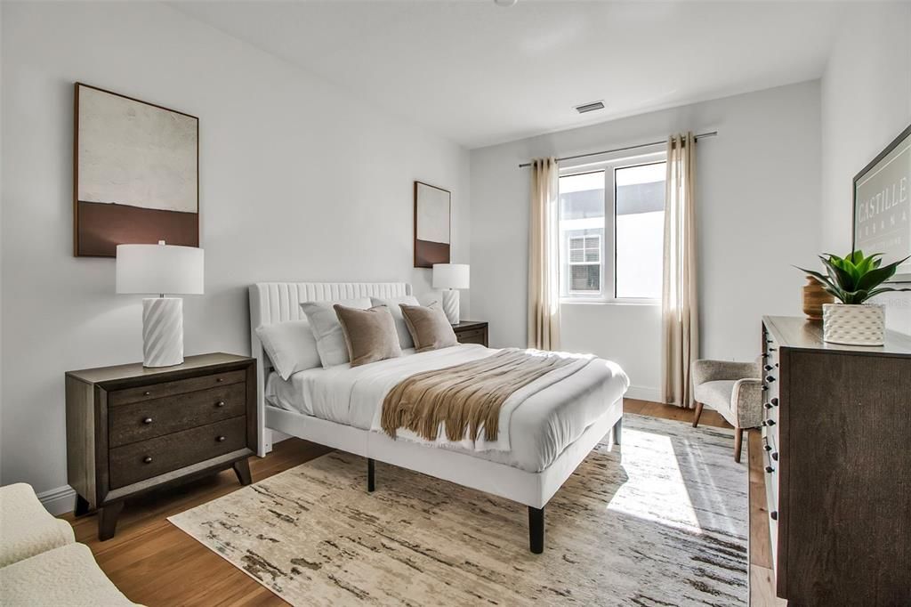 For Sale: $958,000 (3 beds, 3 baths, 1650 Square Feet)