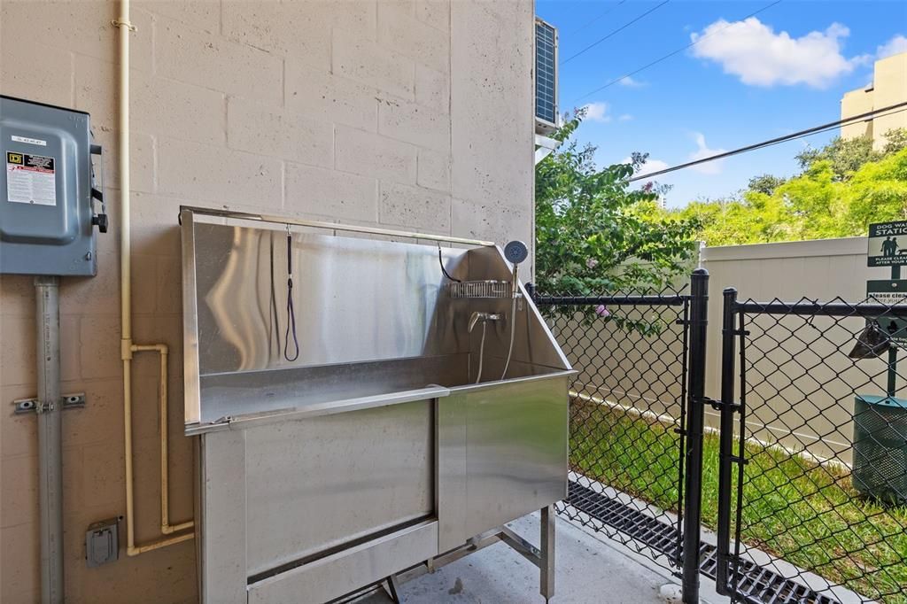 For Sale: $958,000 (3 beds, 3 baths, 1650 Square Feet)