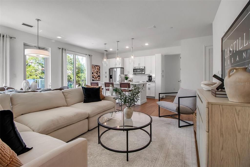 For Sale: $958,000 (3 beds, 3 baths, 1650 Square Feet)