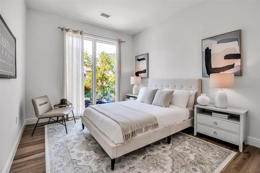 For Sale: $958,000 (3 beds, 3 baths, 1650 Square Feet)