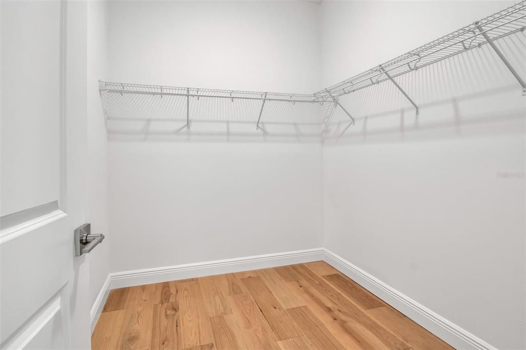 For Sale: $958,000 (3 beds, 3 baths, 1650 Square Feet)