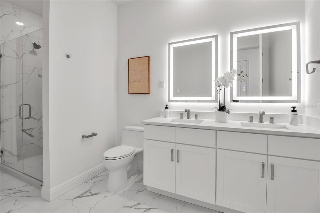 For Sale: $958,000 (3 beds, 3 baths, 1650 Square Feet)