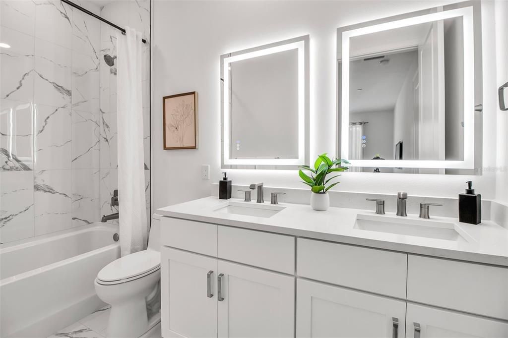 For Sale: $958,000 (3 beds, 3 baths, 1650 Square Feet)