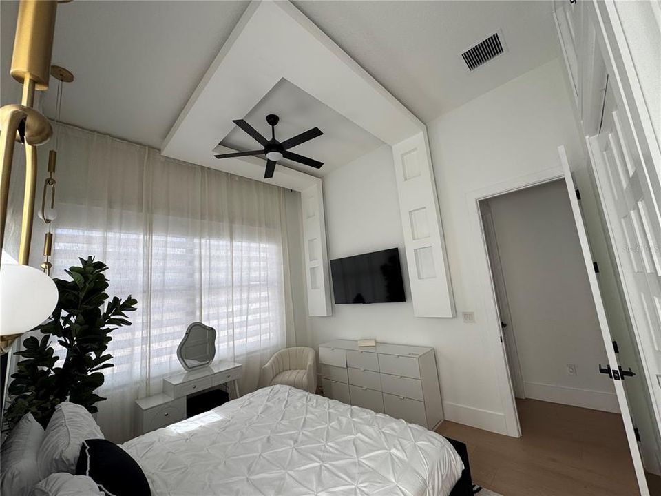 For Sale: $1,149,000 (5 beds, 4 baths, 3117 Square Feet)